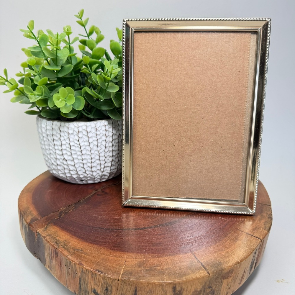 Burnes of Boston Intercraft Gold Tone Beaded 5x7 Metal Picture Frame Tabletop